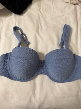 Shade & Shore Light Blue Textured Underwire bikini top